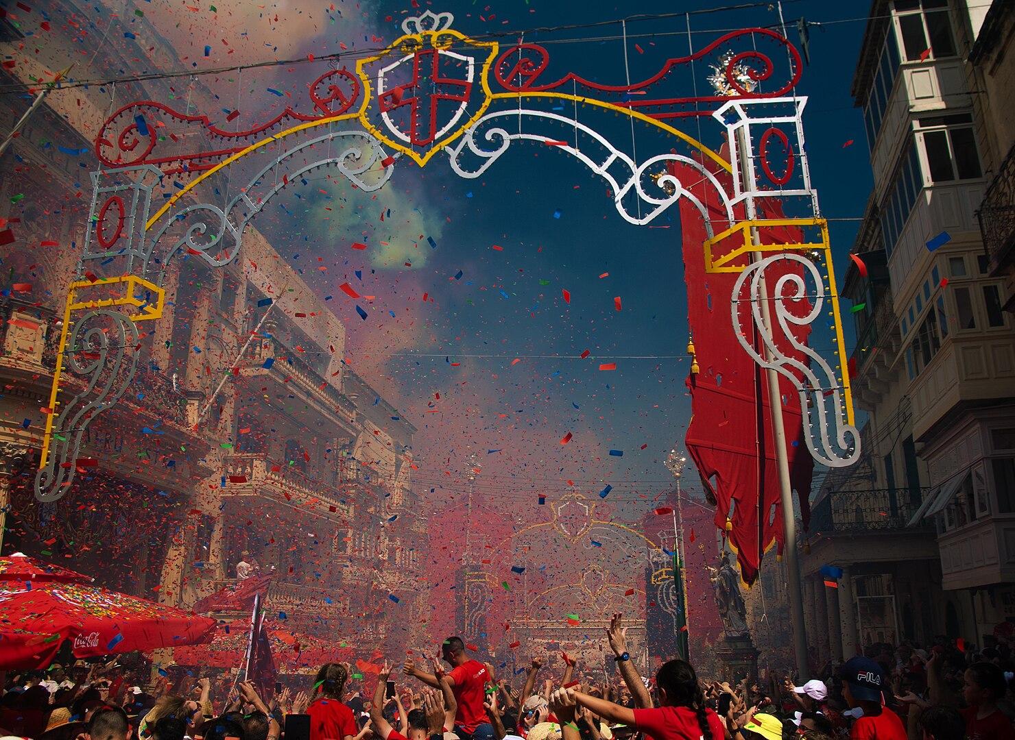 Slide right to see more photos.&nbsp; Feast of San Gorg in Gozo Photo: Antonella Vella via Wikimedia Commons CC by SA