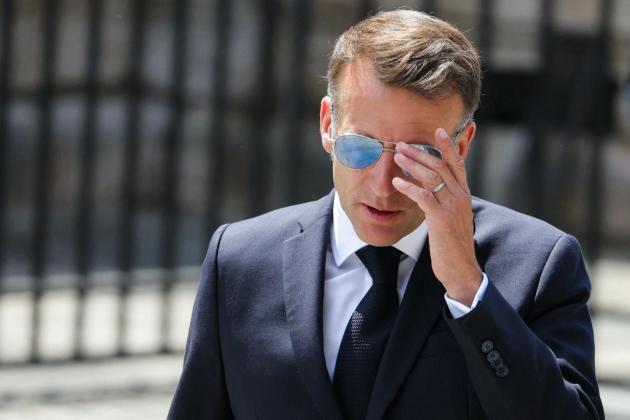 Macron hosts Zelenskyy for 'coalition of the willing' Ukraine talks in Paris