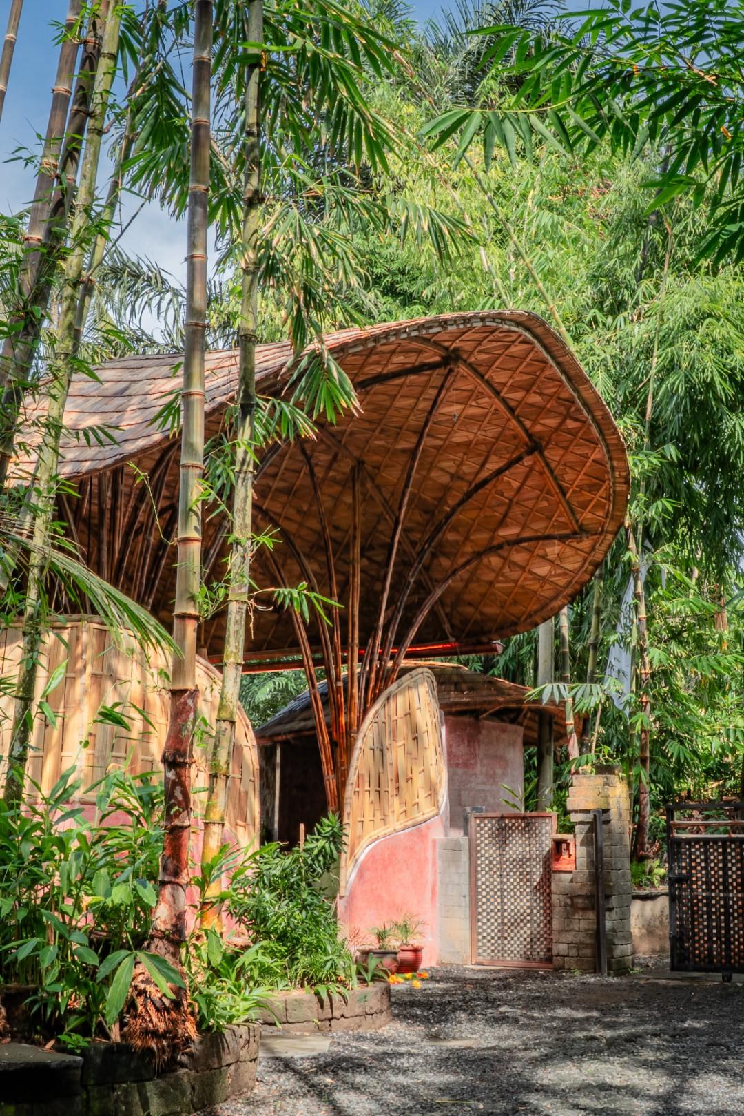 The Living Bridge exterior Green School entrance. Photo:Mizzi Studio