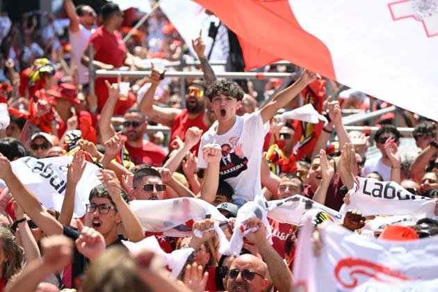 Carcades, fireworks and celebrations as Labour supporters hit the streets