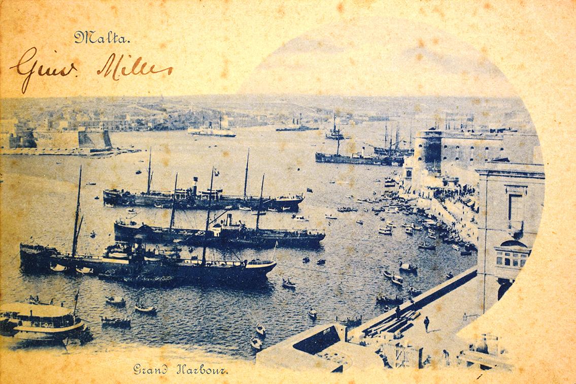 Grand Harbour, another 1900s postcard by Critien.