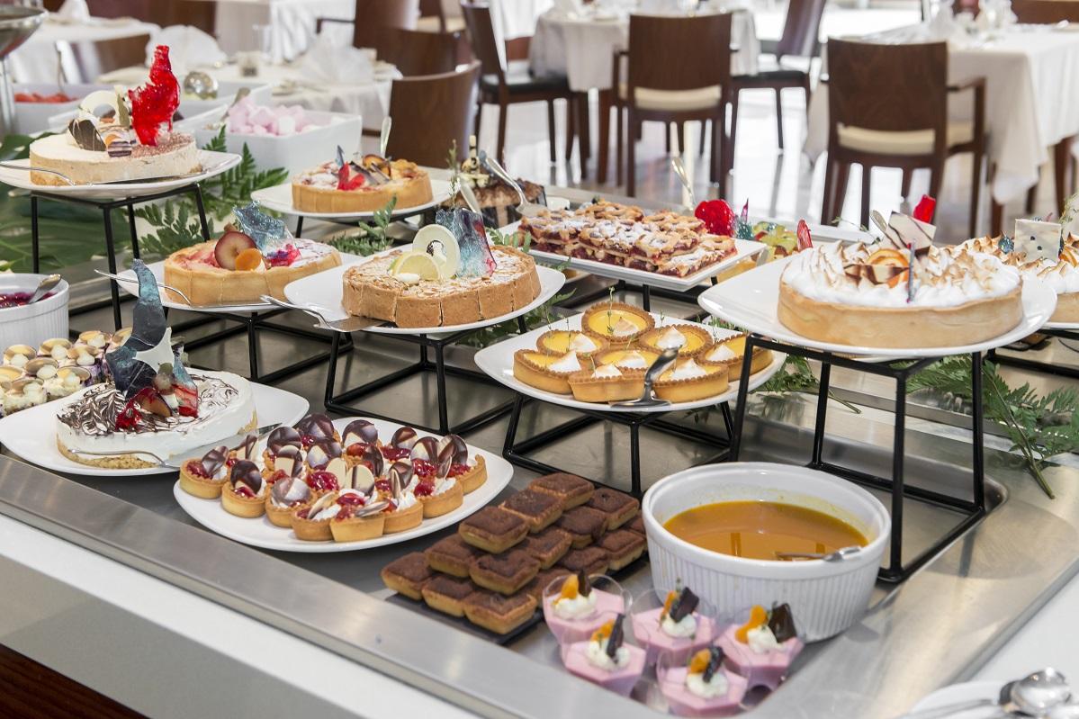 A tempting cheese board and pastry selection guarantee a delicious end to the feast.