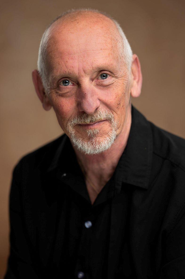 Director Stephen Oliver