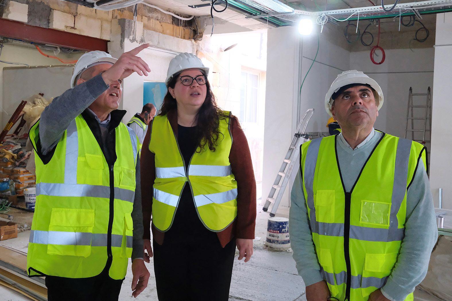 Carmen Ogilvie-Galea on site with her team.