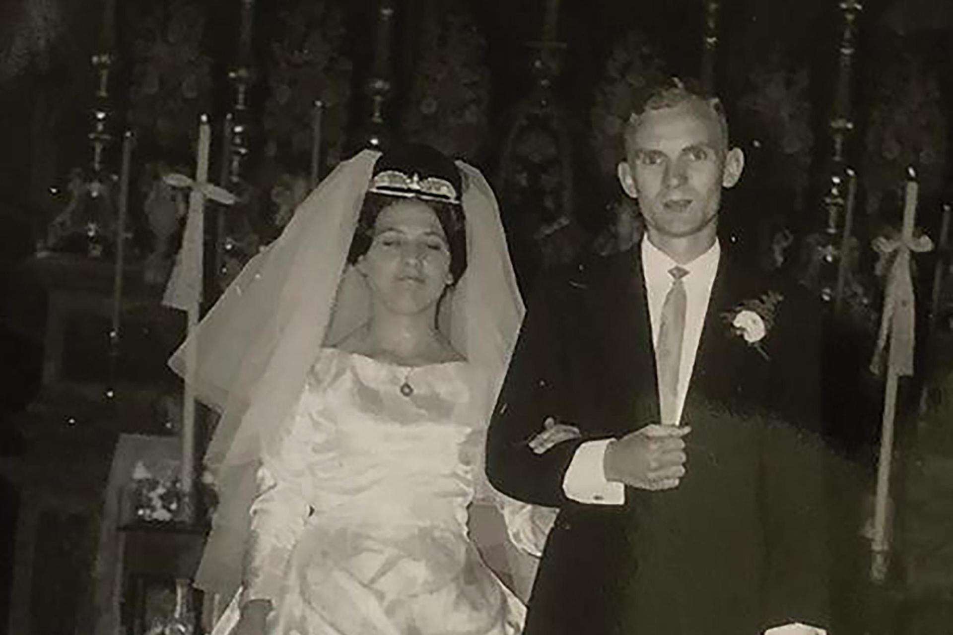 Hans Puehse and Gina Calleja wedding day at Mosta Dome in June 1962.