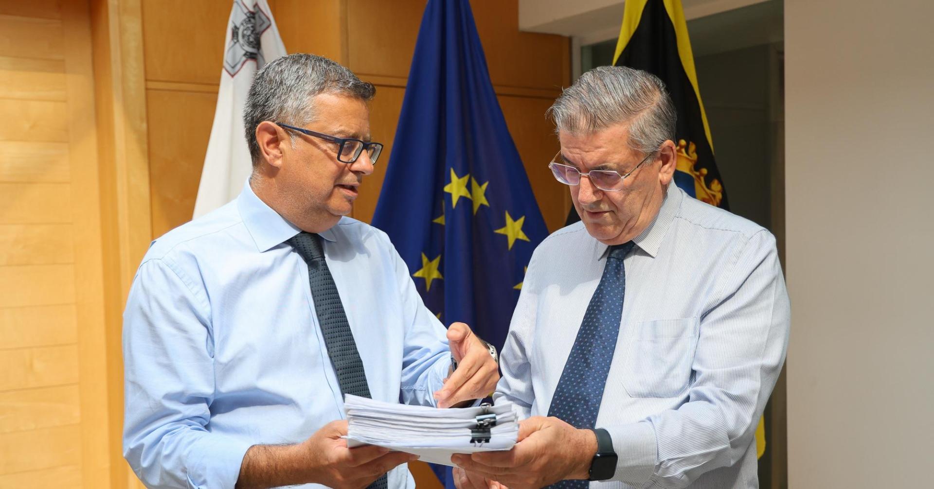 Adrian Delia formally submitting his nominations Photo: PN