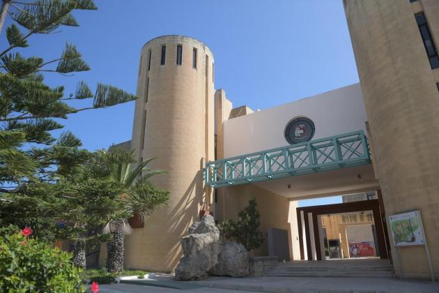 New University rector names five pro-rectors