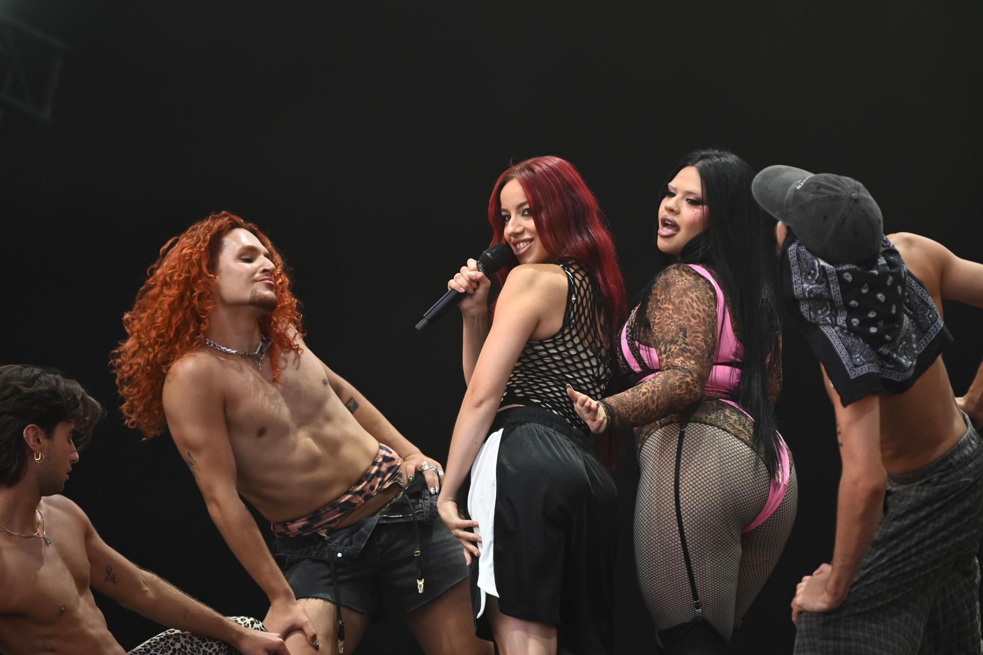 Former Eurovision entries Sarah Bonnici (third from left) and Miriana Conte (fourth from left) performed on stage together. Photo: Jonathan Borg.