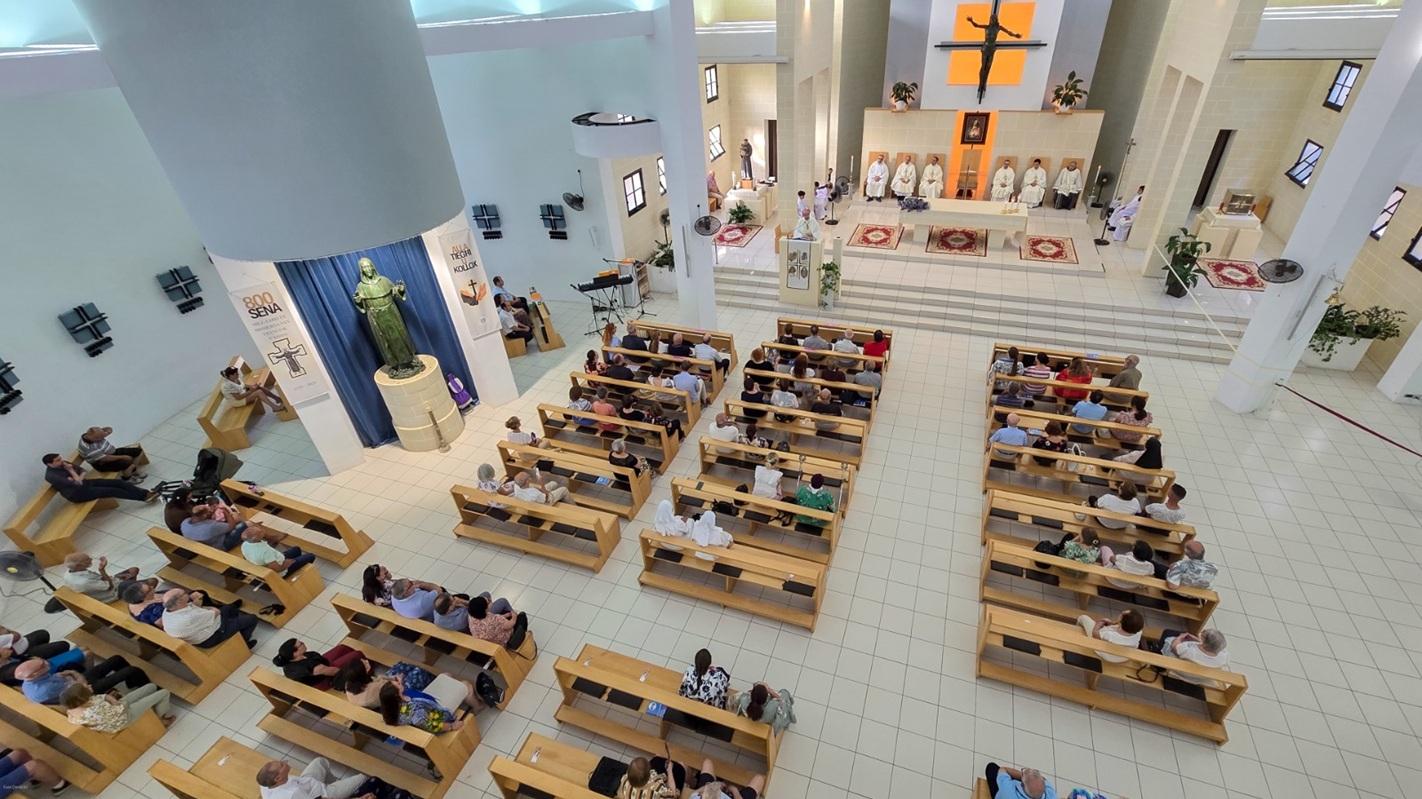 The Thanksgiving Mass concelebrated by Auxiliary Bishop Joseph Galea-Curmi.