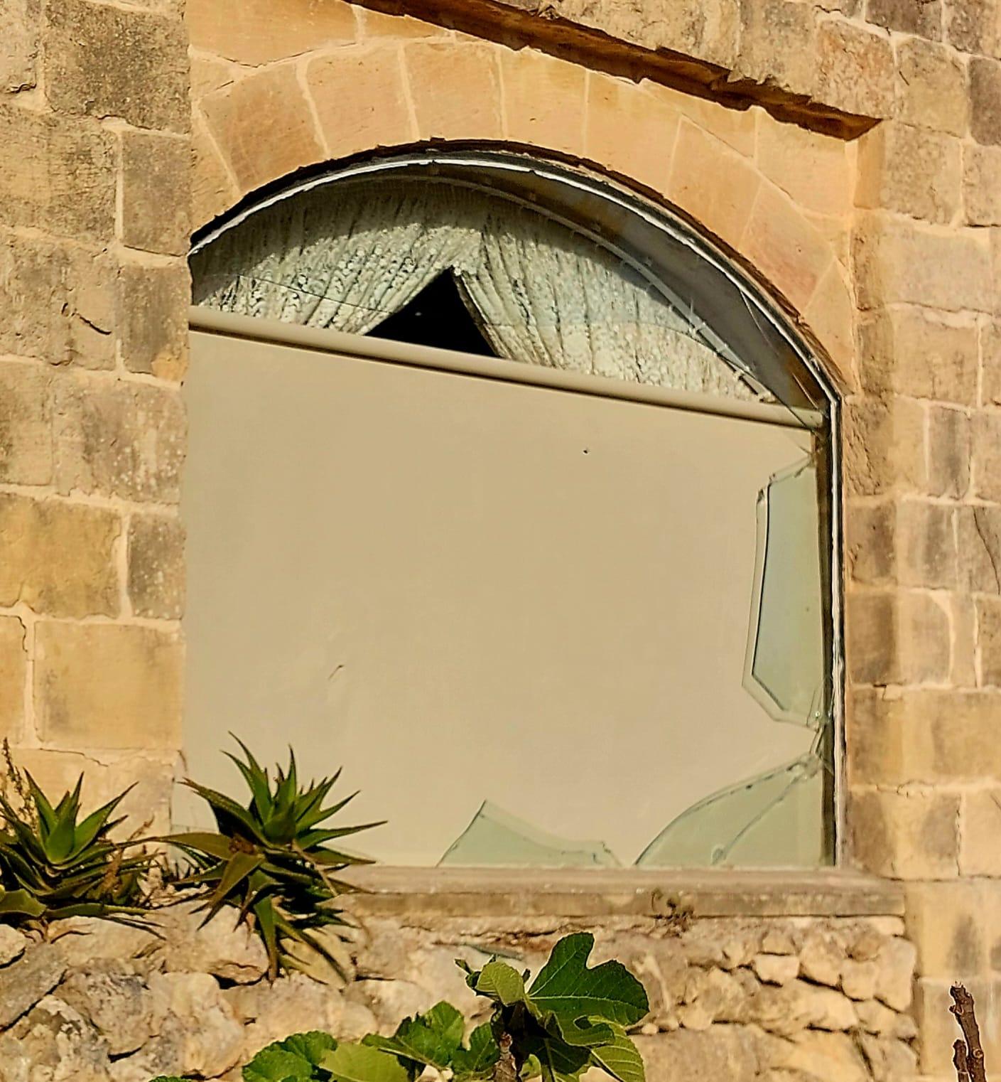 A damaged house in Bidnija.