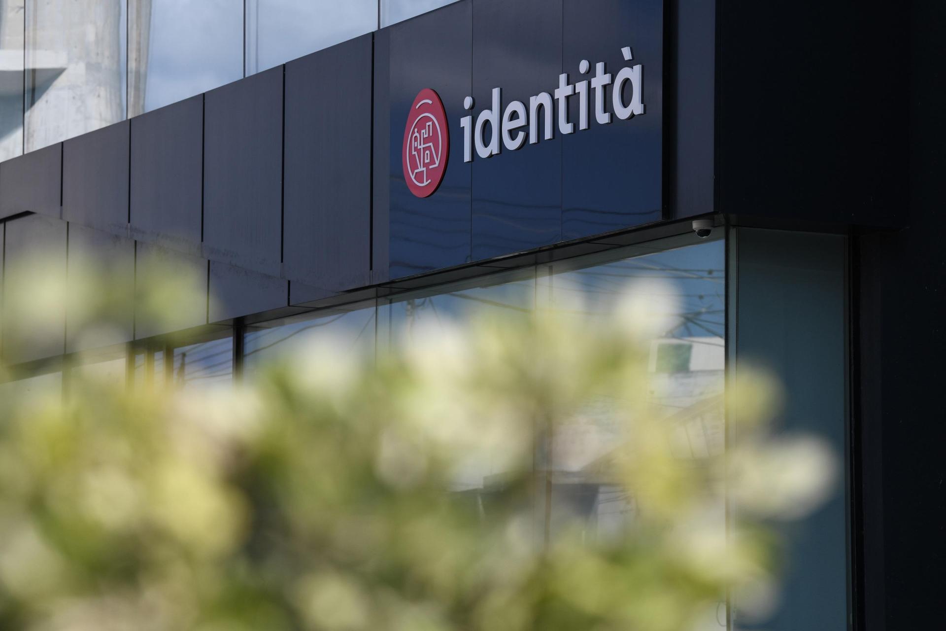 Identit&agrave; is responsible for ID cards, passports, visas, residence documents, public deeds and civil status records. Photo: Matthew Mirabelli