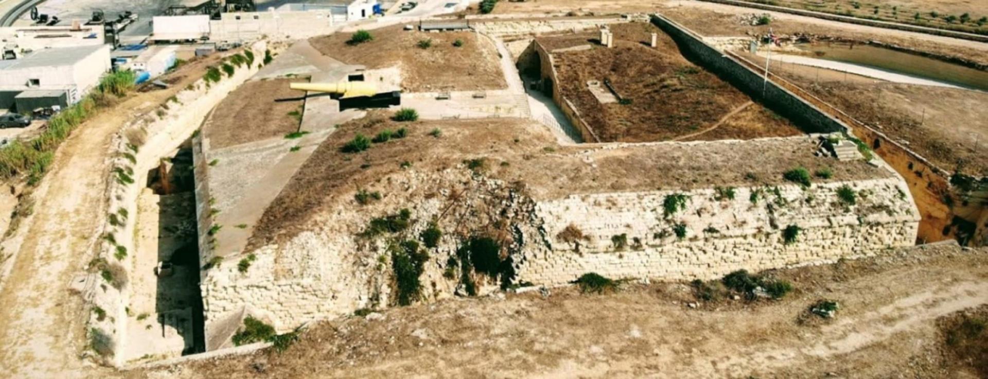 An aerial view of the Rinella Battery with the 100-ton gun in place.