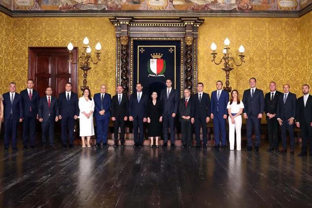 Record number of ministers pushes Cabinet cost towards €19 million