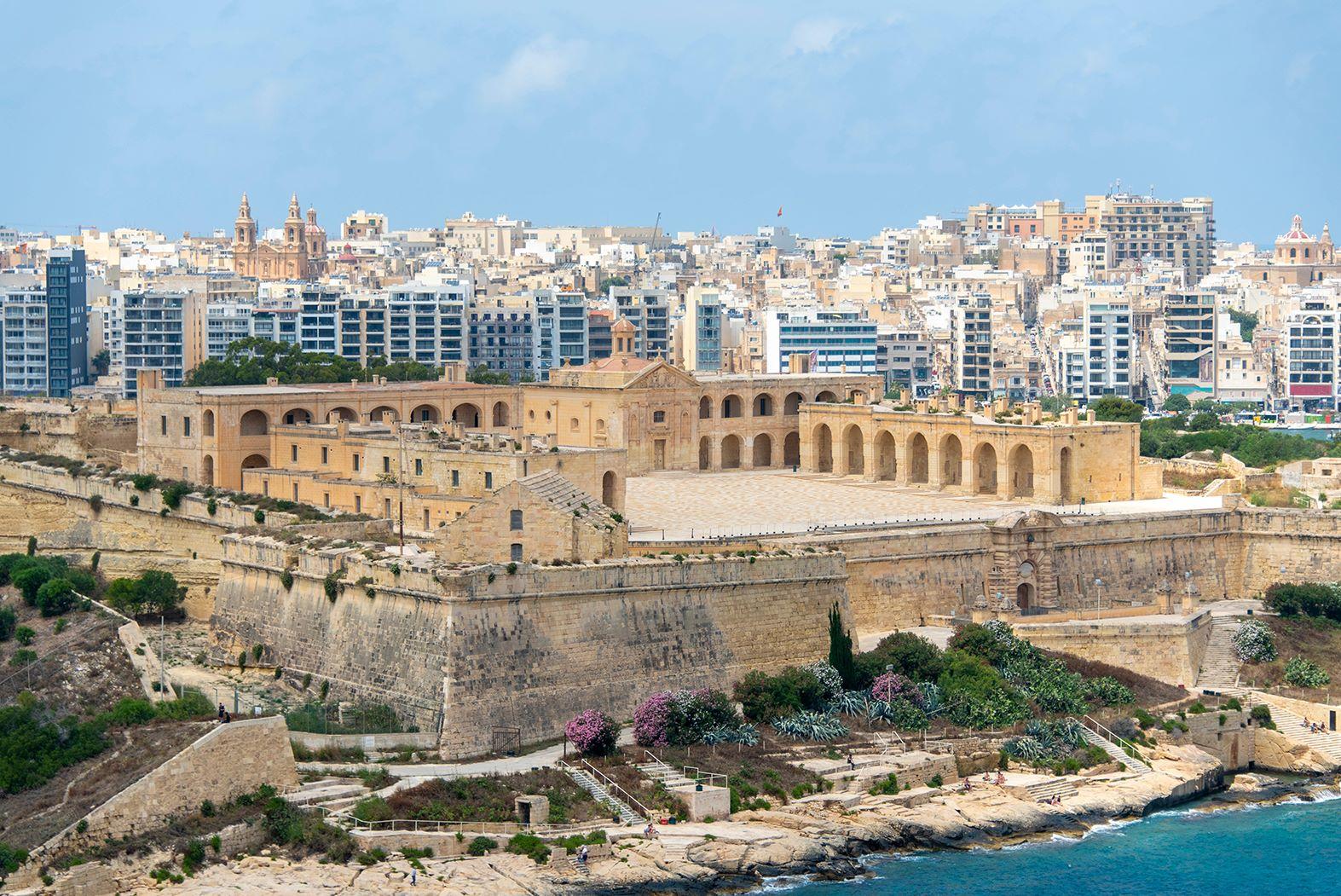 Fort Manoel