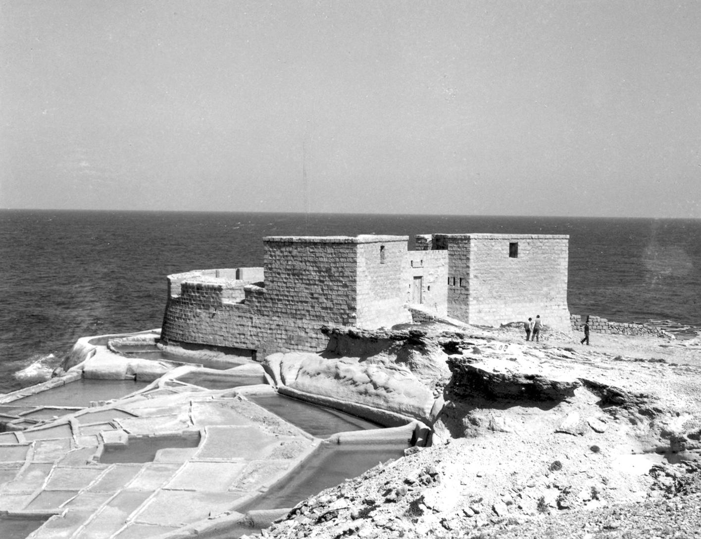 The Qolla l-Bajda Battery before alterations. Photo: source unknown