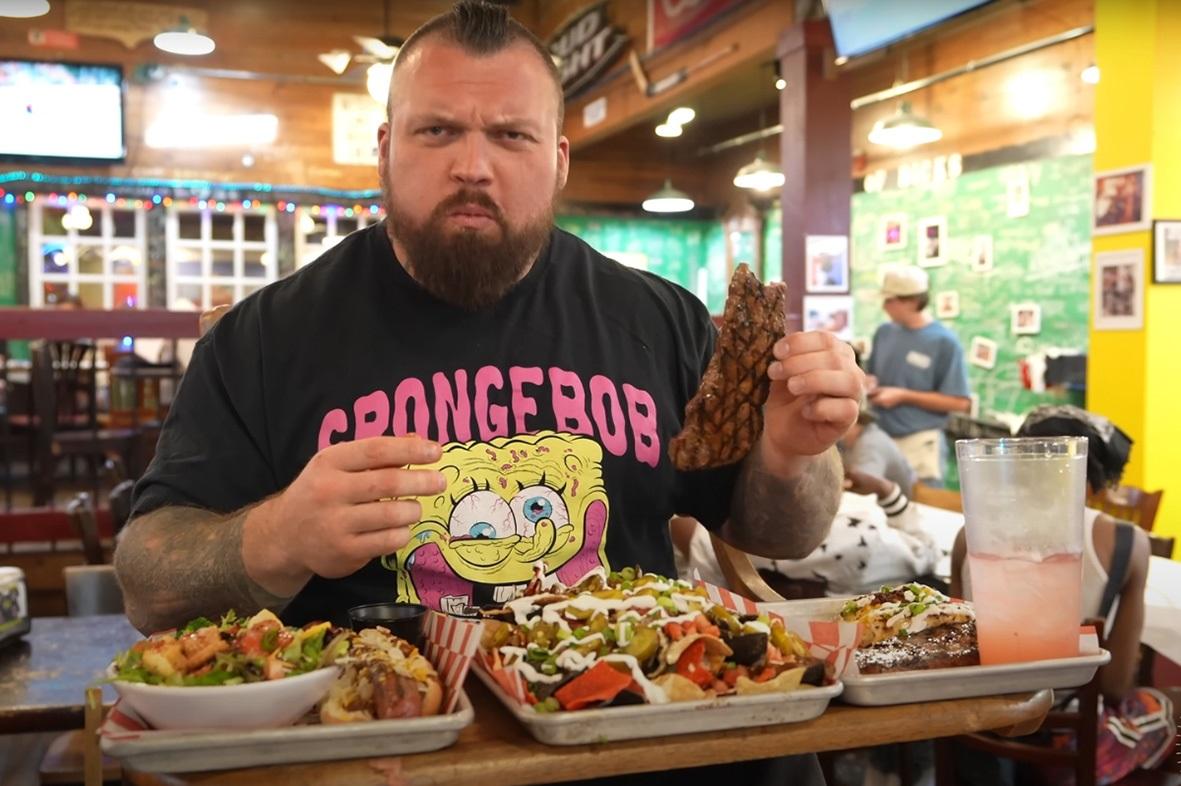 Hall&rsquo;s eating challenges are a regular fixture on his popular YouTube channel. Photo: YouTube/Eddie Hall The Beast