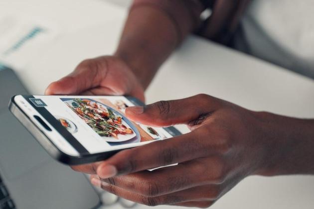 ‘Dopamine apps’: why people are ordering fake deliveries