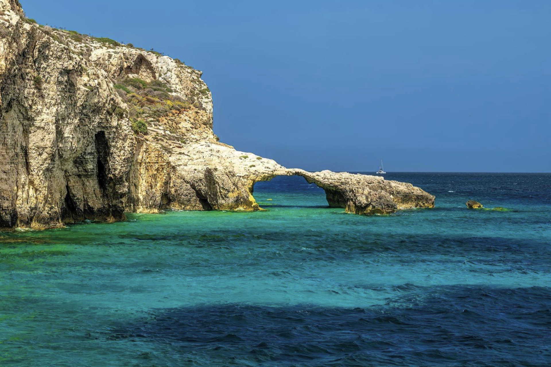 The natural arch that collapsed on Saturday, killing a tourist. Photo: Daniel Cilia.