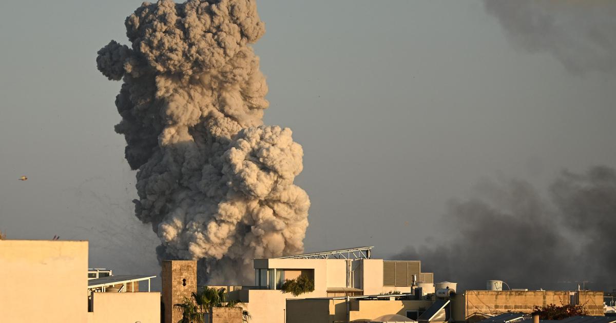 Farmers close to fireworks factory blast ordered not to sell or use produce