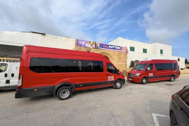 Schools to open on Monday, ministry warns bus operators to provide services