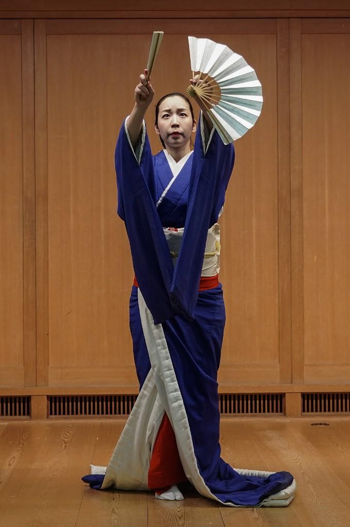 A Shinbashi geisha rehearsing.