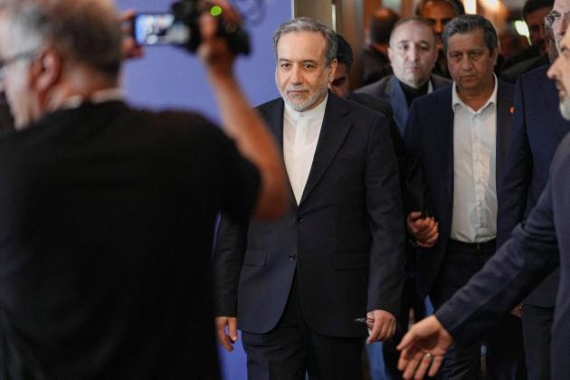 US, Iran talks to continue, both sides agree to stop strikes