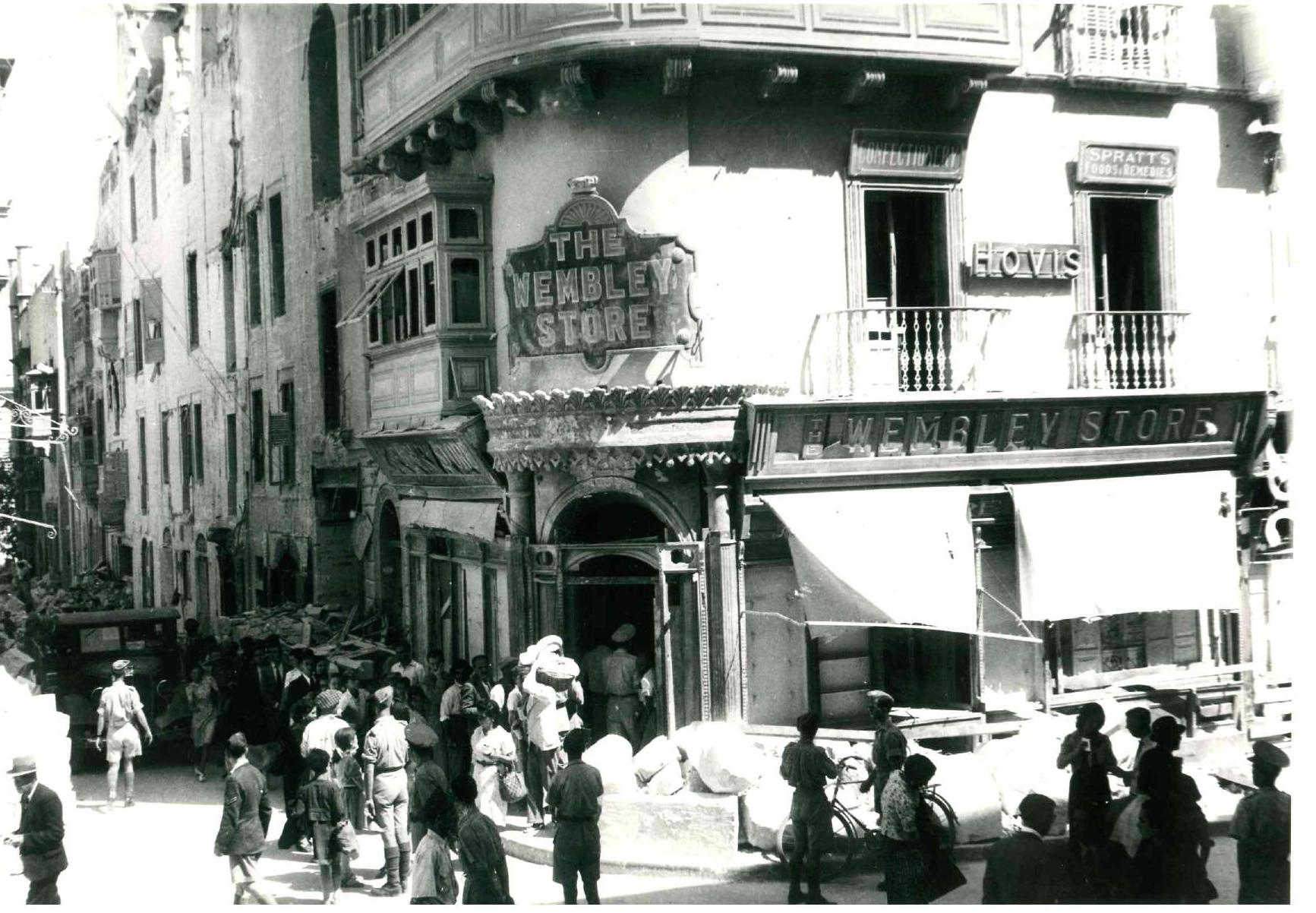 Photos of the store during the war.
