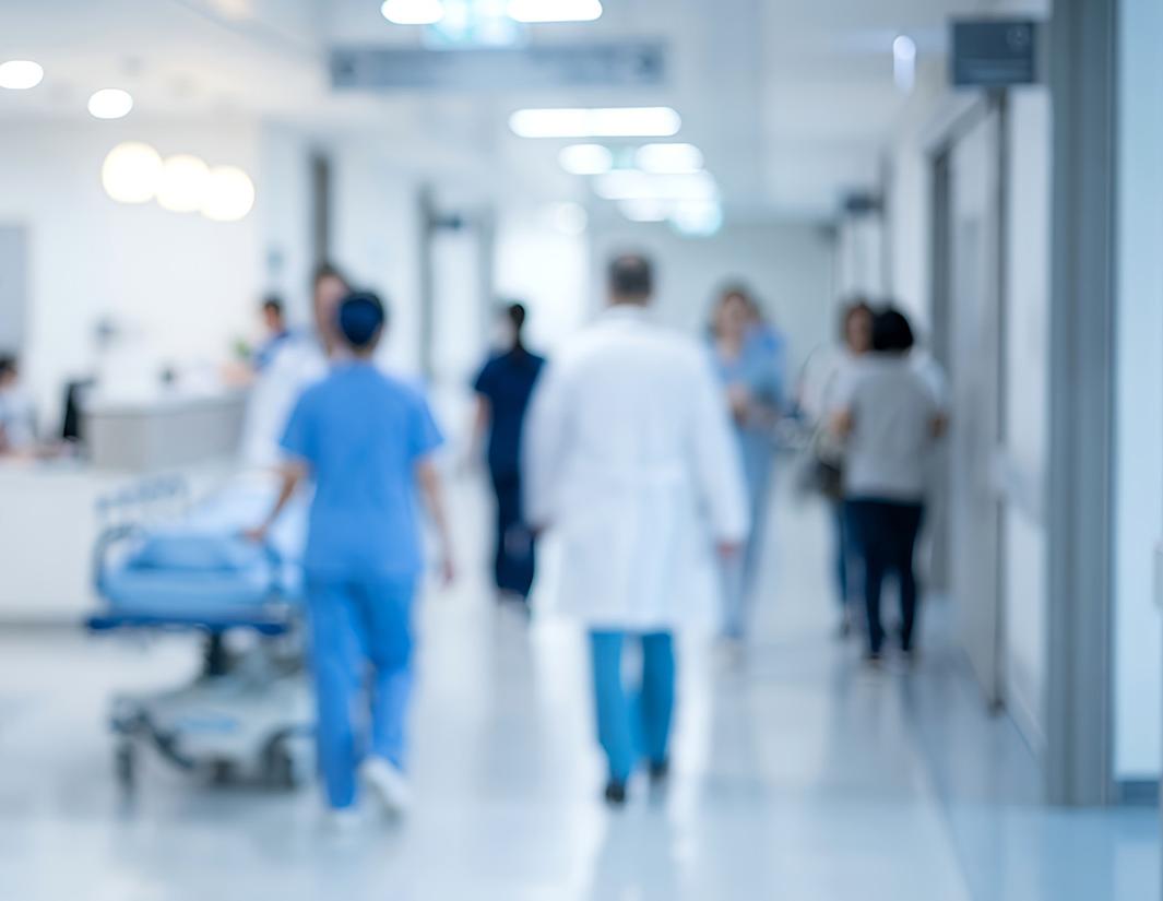 Doctors in a hospital ward. Photo: Shutterstock.com