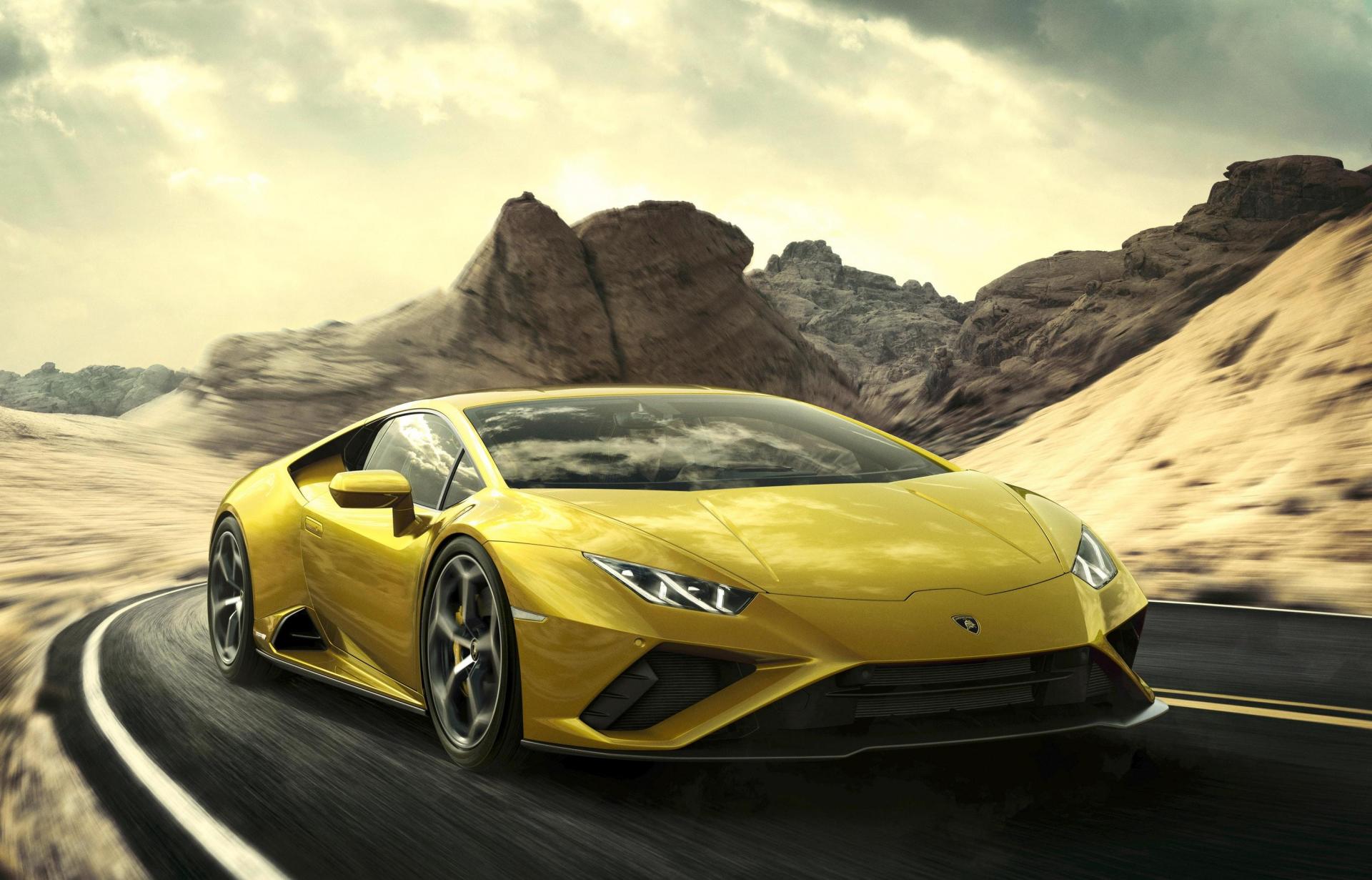 Lamborghini Huracan Evo RWD brings theatre and performance