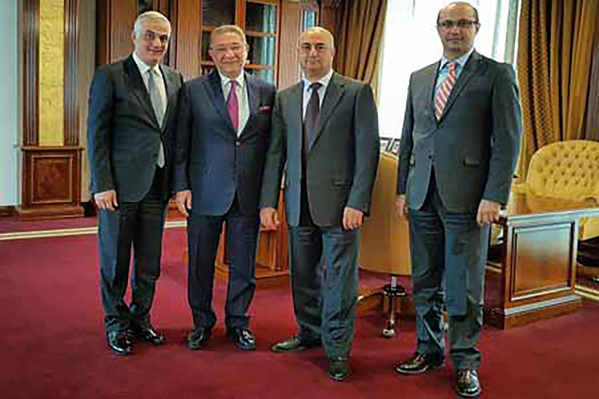 Ardshinbank owner Karen Safaryan (second from right) and current Armenian Deputy Prime Minister Mher Grigoryan (far left) in 2017.