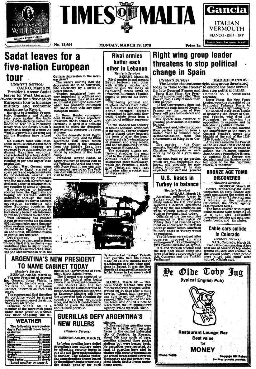 1976