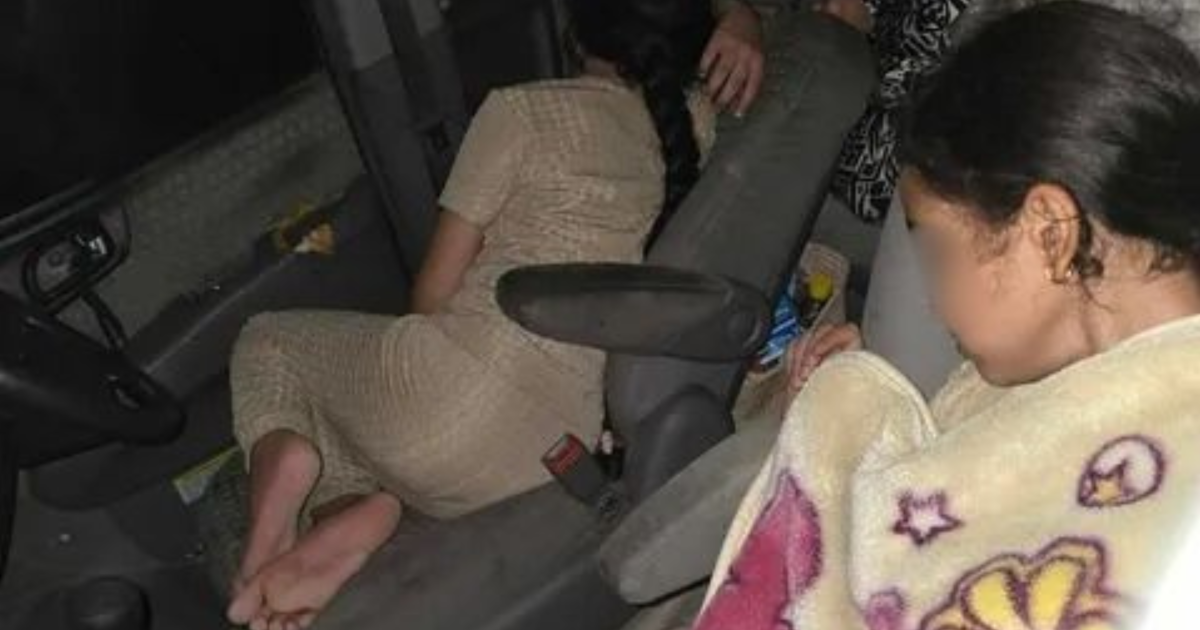 'We have nowhere to go': Family of seven sleeping in van as temperatures soar