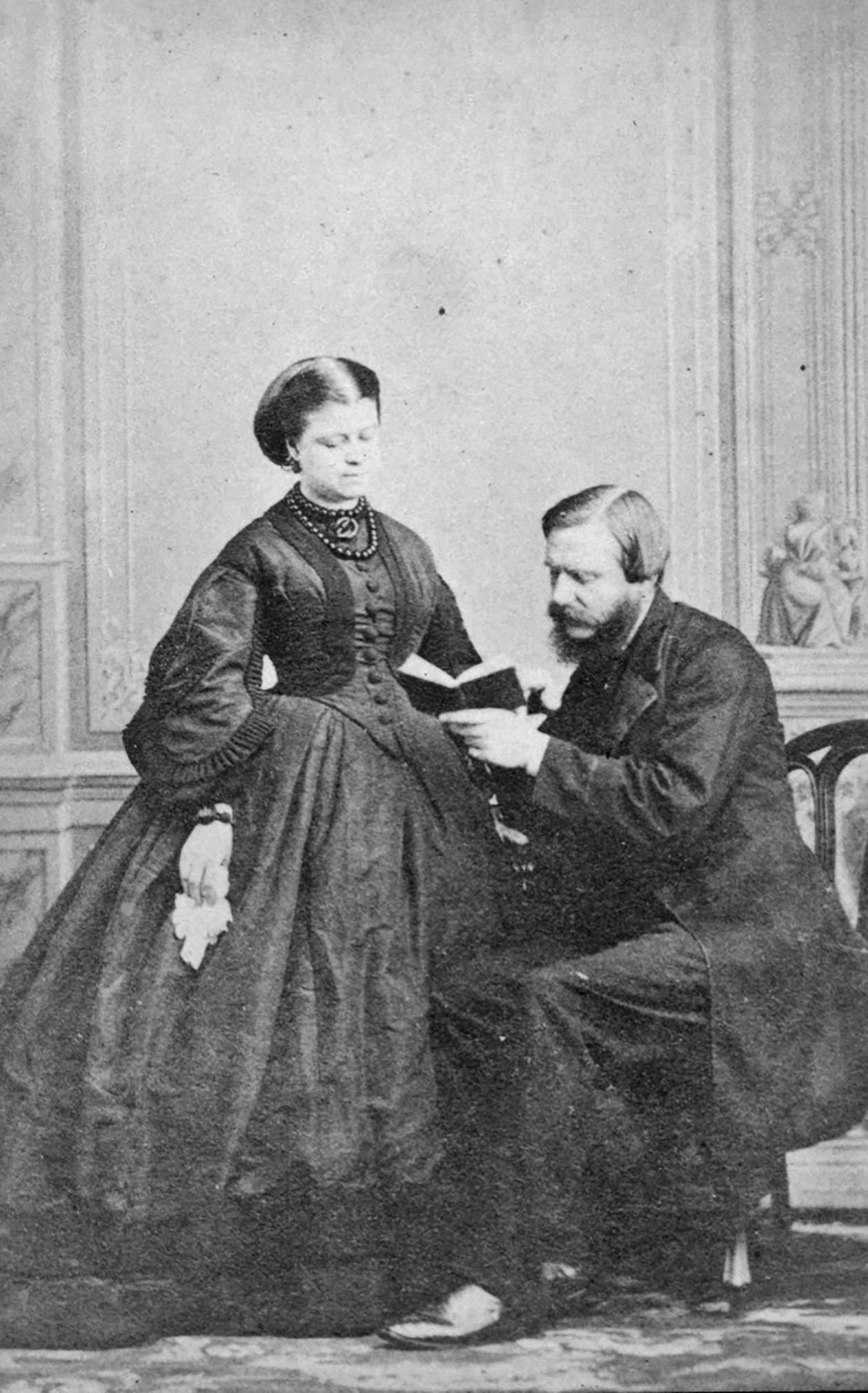 Donna Louisa with her husband Walter Strickland. Louisa was convinced Walter was poisoned.