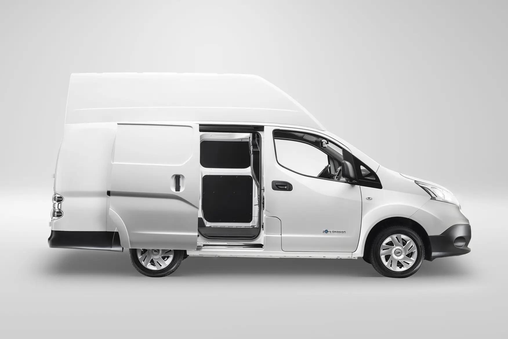 The e-NV200 XL has standing space inside.
