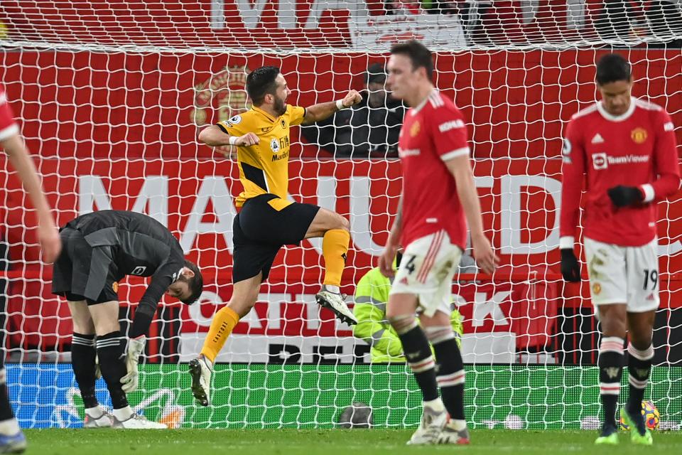 Wolves end Rangnick's honeymoon at Man. United