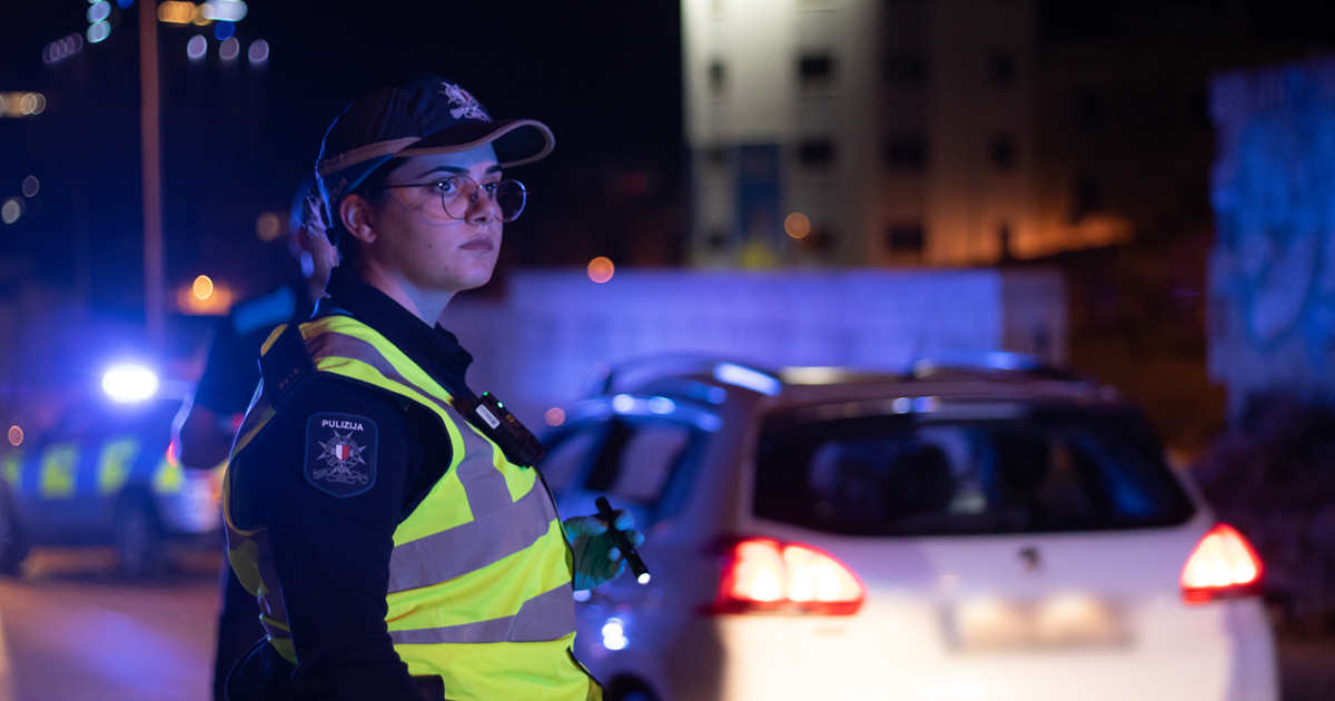 Motorist fined over €7,000 for driving without a licence and breaching bail