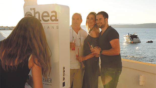 Guests posed for photos by O&rsquo;hea Opticians, with a stunning backdrop of the sea, sunset and the sister island.