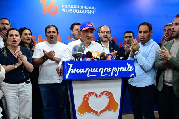 Armenia PM wins vote, cementing shift away from Russia