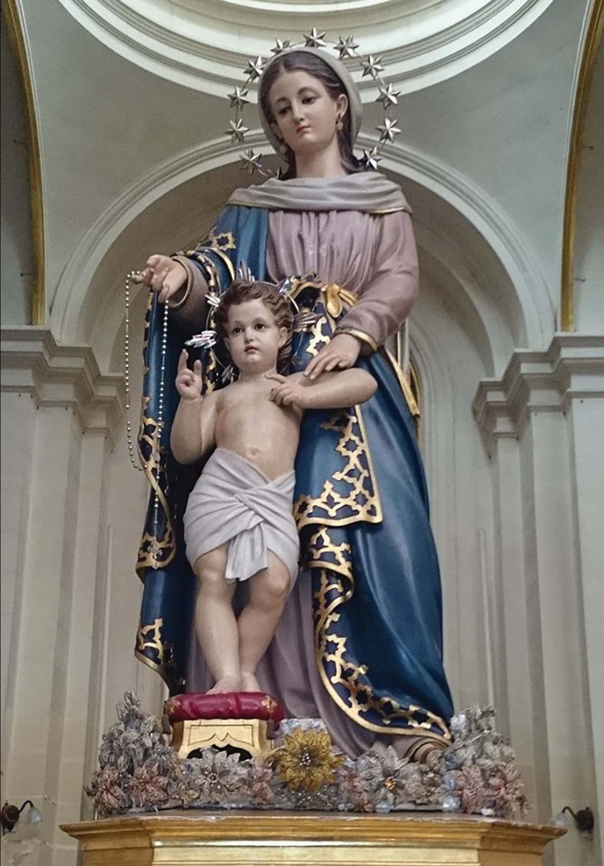 The devoted statue of Our Lady of the Rosary of the Dominicans of Vittoriosa