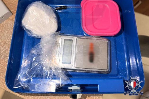 Woman charged after cocaine worth €13,000 found at Qrendi residence