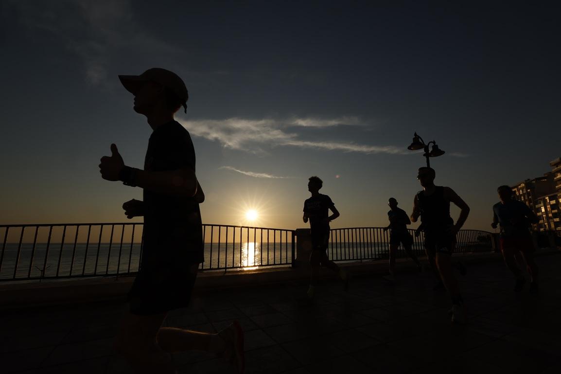 A thumbs-up at daybreak during the Rebecca Zammit Lupi memorial run. Photo Darrin Zammit Lupi.