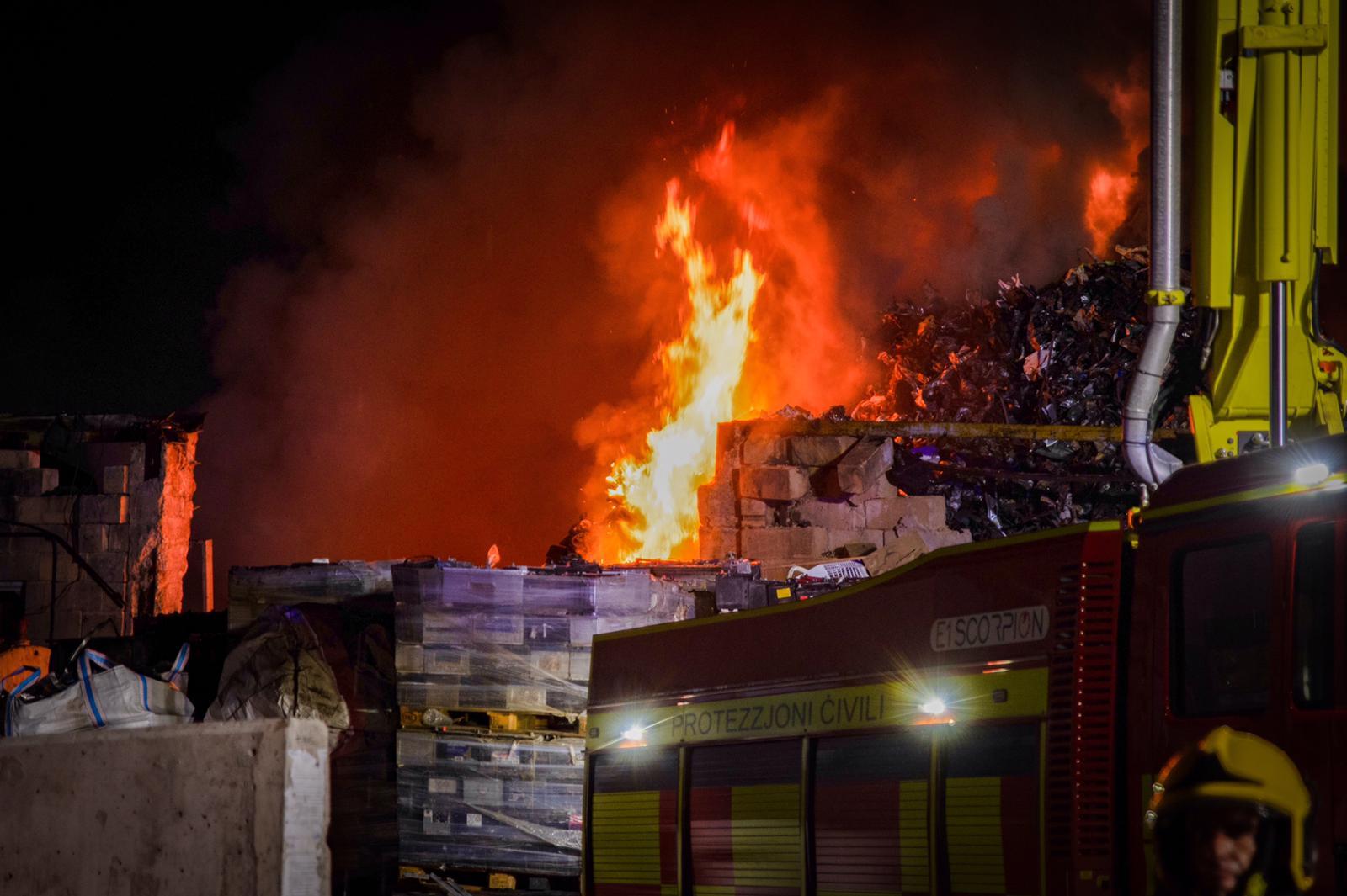 The 2021 fire broke out at around midnight and people in Valletta and Sliema woke up to the smell of burning rubber. Photo: CPD
