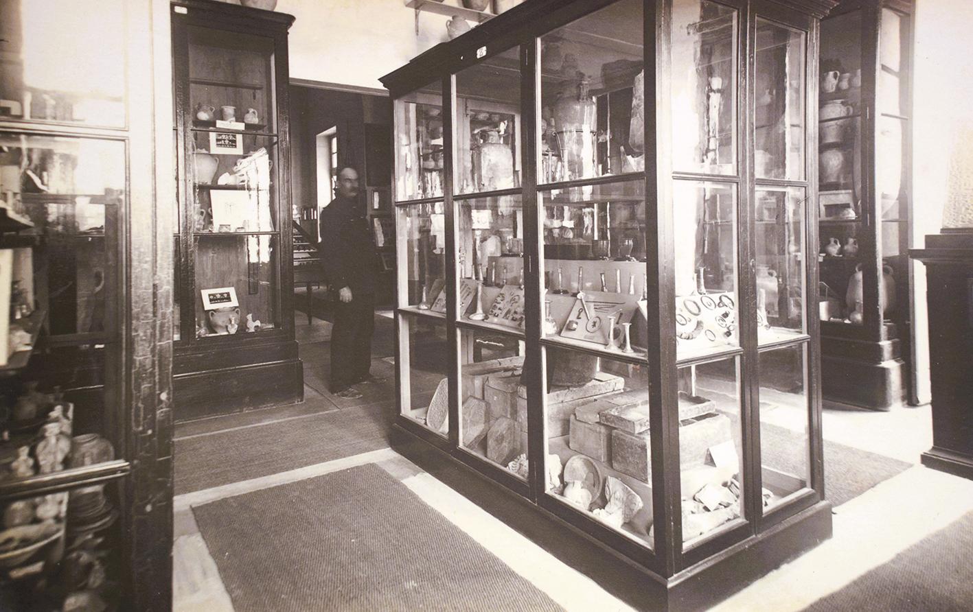 Display of archaeological&nbsp;findings&nbsp;at the Xara Museum.