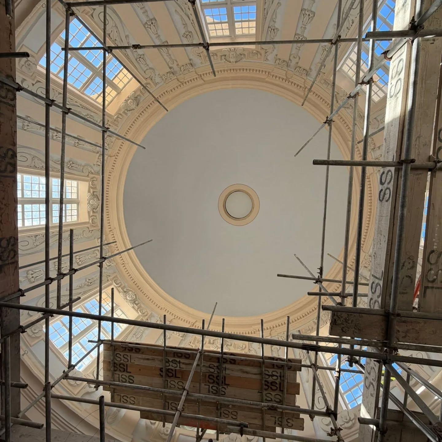 The dome of the Jesuits' Church underwent extensive works.