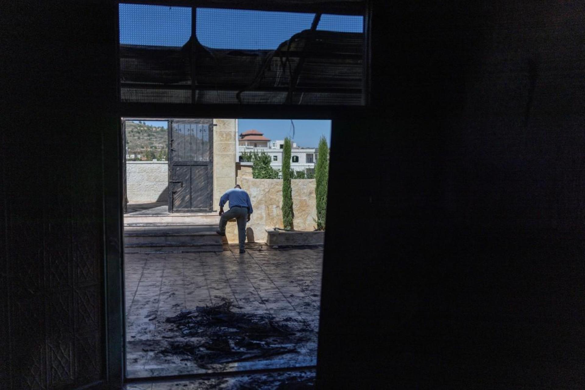 Israeli settlers torch two West Bank mosques — BIGNEWS — Aslikannih