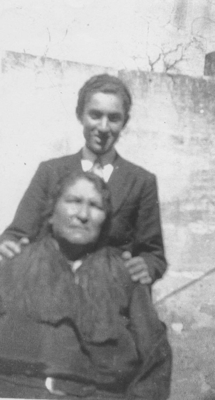 Loreto Meilak with his mother in Malta, around 1935. Photo: Barry York
