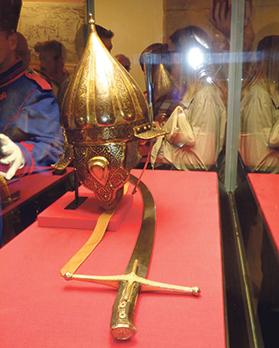 Sabre and helmet of&nbsp;Nikola &Scaron;ubić Zrinski&nbsp;at an exhibition in Međimurje County Museum&nbsp;(2016).