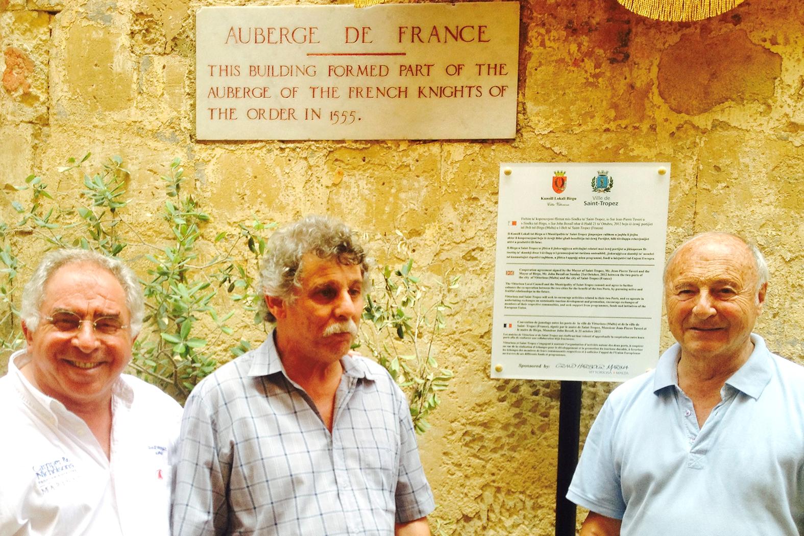 Birgu Mayor John Boxall, former Saint-Tropez Mayor Jean-Pierre Tuveri, and former president MareNostrum Sailing Club Christian Benoit outside the Auberge de France during the 2012 twinning of Saint-Tropez and Birgu.
