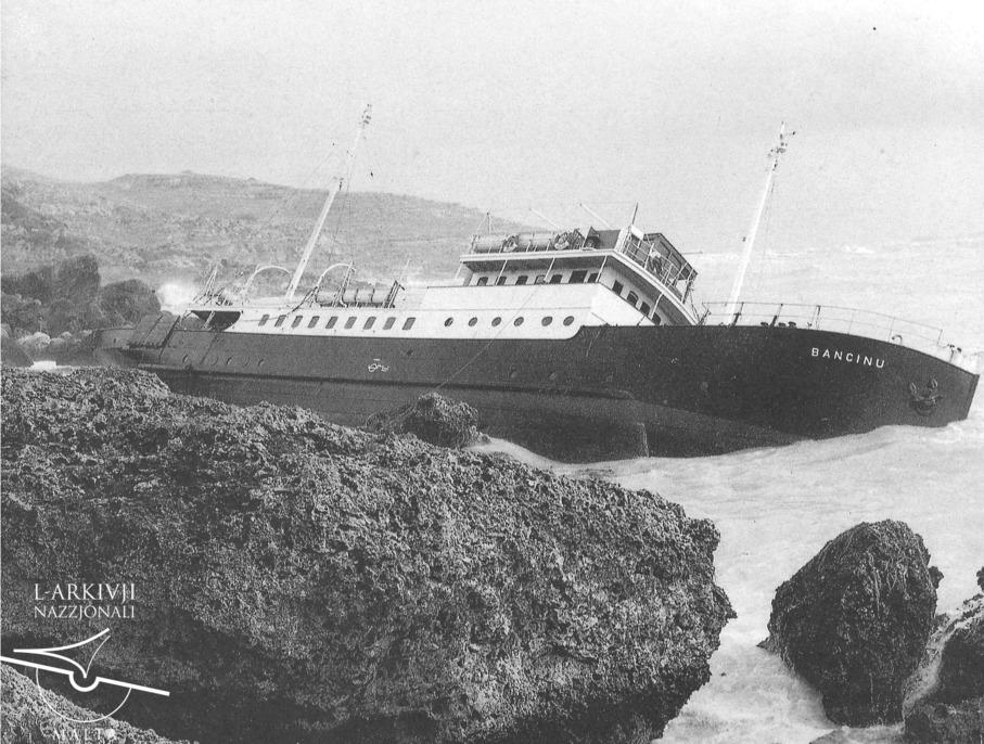 The Banċinu that went ashore in 1957. Photo: The National Archives of Malta