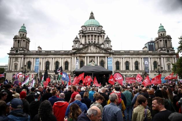 Thousands turn out for anti-racism rally after Belfast unrest